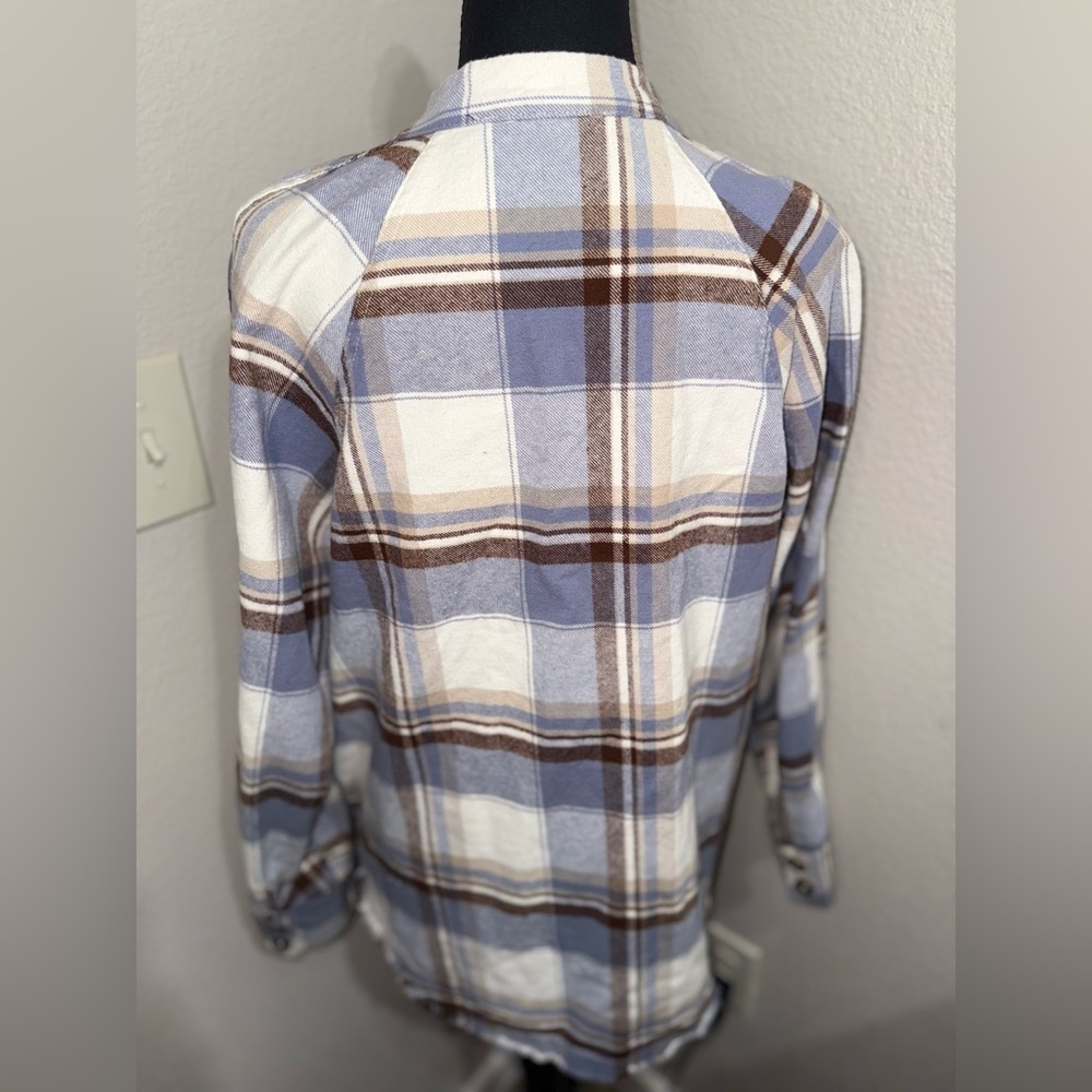 Blu Pepper Plaid Button Down Shacket- Size Medium - image 7
